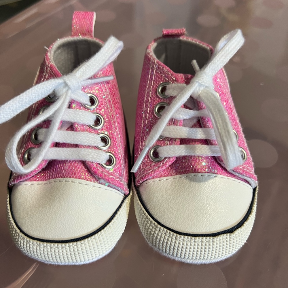 Baby pink glitter converse sneakers size 1 - Picture 2 of 5